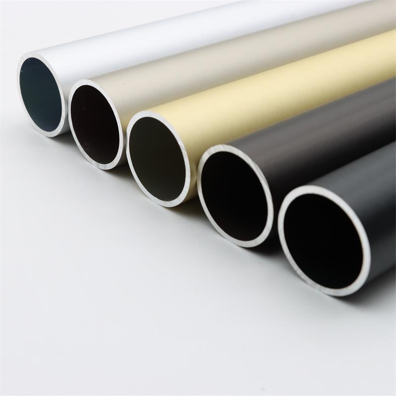 Qu'est-ce qu'un tube de garde-robe rond?